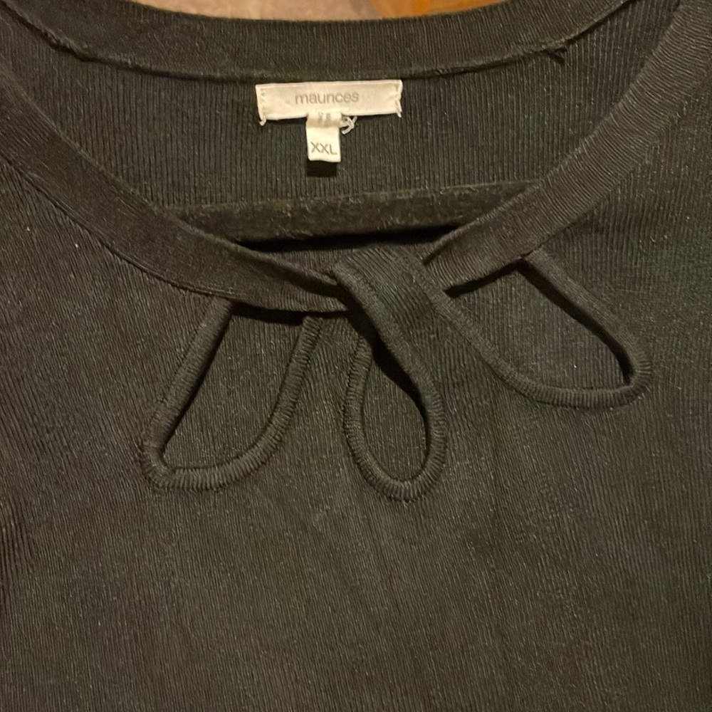 EUC Maurices women’s cutout black sweater XXL - Picture 6 of 8